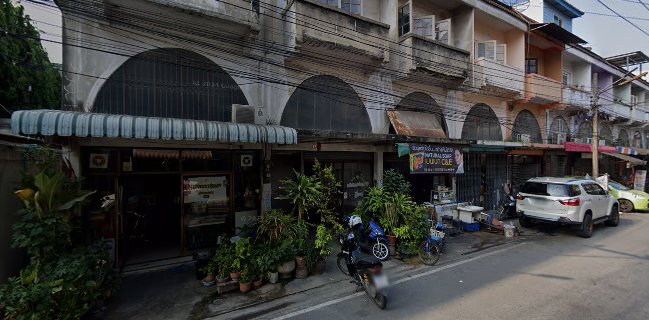 วัฒน์ คาเฟ่ สาขา 1919 - หมู่บ้านอ้อมน้อย