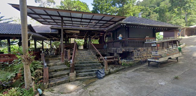 No.6 Restaurant Up The Hill