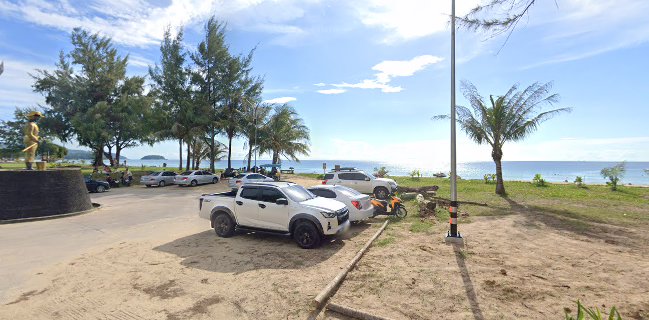 On the Beach Food and Drinks