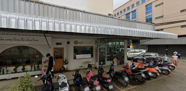 OopS burger สาขาปทุมทอง พิษณุโลก