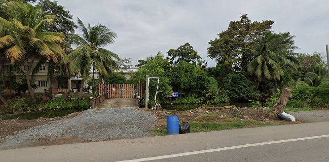 หมูทอดเสียบไม้ 10 บาท (เจ๊จิตร)