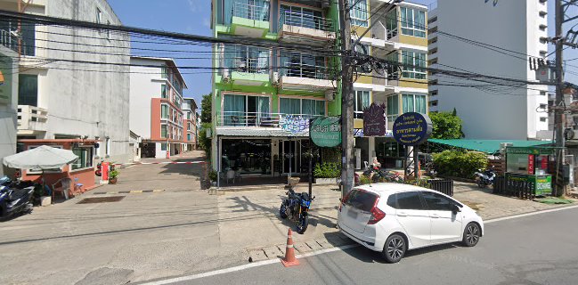 Wanted Burgers & Beer برجر бургер 汉堡包