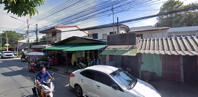 น้ำแข็งใสเครื่องเน้นๆหน้ารร.ท.5