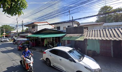 น้ำแข็งใสเครื่องเน้นๆหน้ารร.ท.5