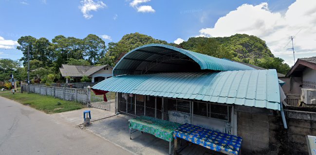 ร้านข้าวแกงป้าลอย