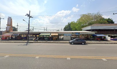 ร้านน้ำมะพร้าว น้ำอ้อย หน้าวัดควนขัน