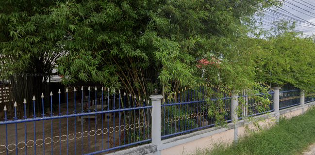 ร้านเด็ดเอร็ด ก๋วยเตี๋ยวคั่วไก่ไฟมังกร by pinny the chef @ระยอง