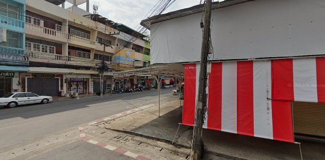 Tumrub Suki Khao Pad Pu Hatyai