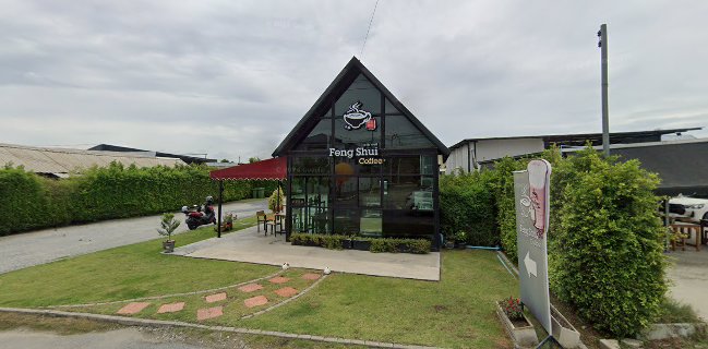 Opinii despre เฟิงสุ่ย คอฟฟี่ Feng shui Coffee (สาขา บางพลี) în อำเภอบางพลี - การบริการอาหารและที่พัก