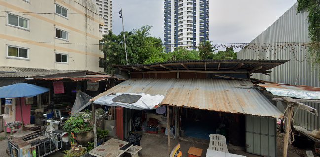 ขนมจีนป้าน้อย