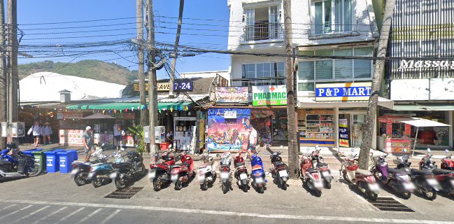 2FA Classic Car Bar Cocktail