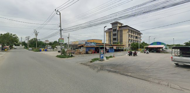 ร้านนมหมีปั่น ขนมปังปิ้ง ผลไม้สดแช่เย็น