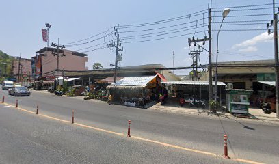 นั่งหน้าบ้าน nangnaabaan