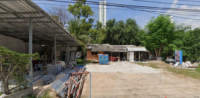 ตลาด street food on the beach ซอยจอมเทียน 16