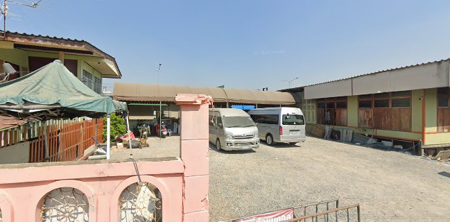 Up to me cafe บางบัวทอง