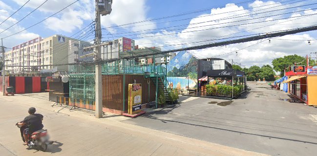 Warm light cafe รังสิต คลอง1