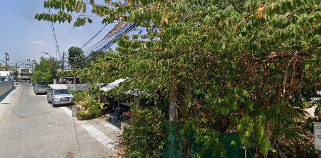 สถานีฉลอง