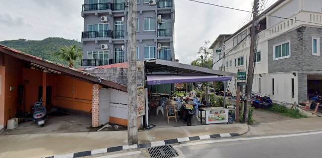 Small thai restaurant