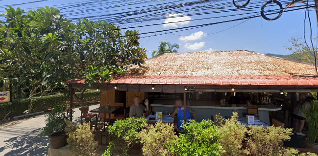 Coco's Nai Harn Cafe