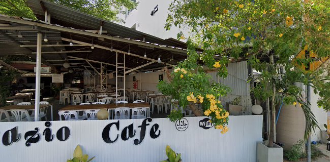 Lazio Cafe / ร้านสเต็กและเครื่องดื่มฮาลาล