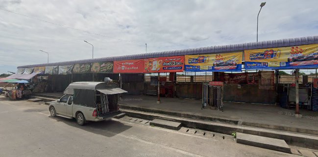 ไอศกรีมโต๊ะแดงนครสวรรค์