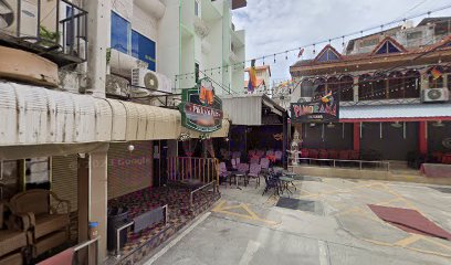 Serene Pub and Hostel