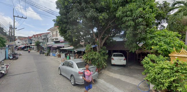 ร้านต้นมะม่วง