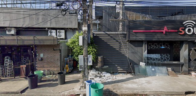 เอกเขนก ผับ